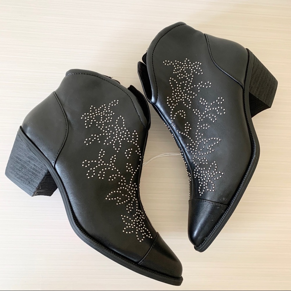 American Eagle Outfitters Studded Ankle Booties